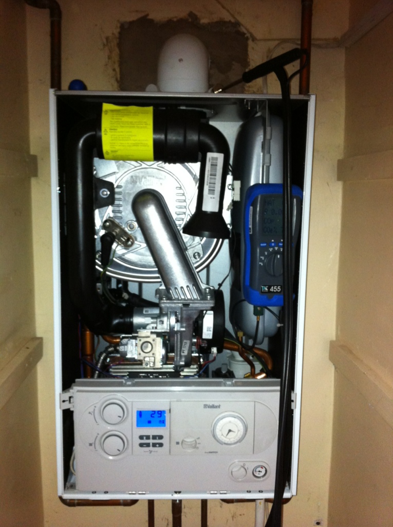 erotisch beha Eervol Vaillant boiler Service in Chingford E4 - RJ Gas Appliances Limited